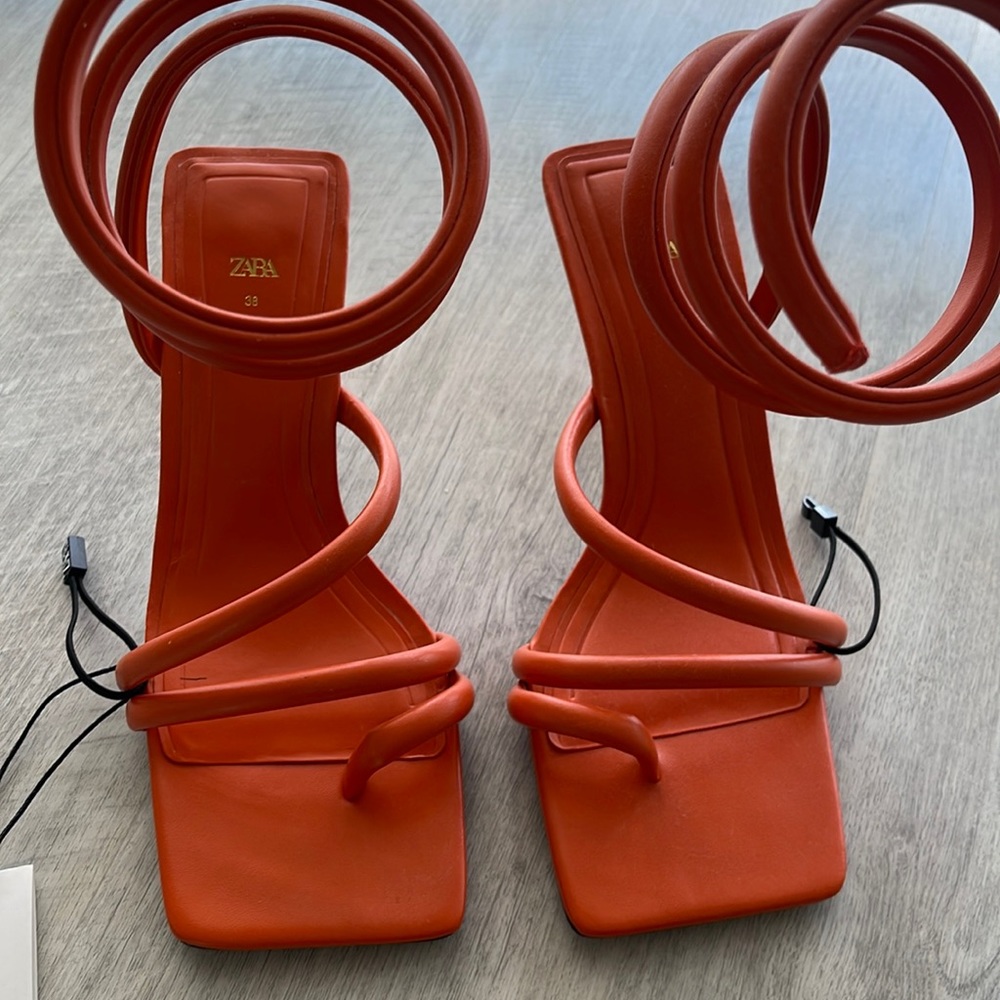 Zara swirl ankle heels